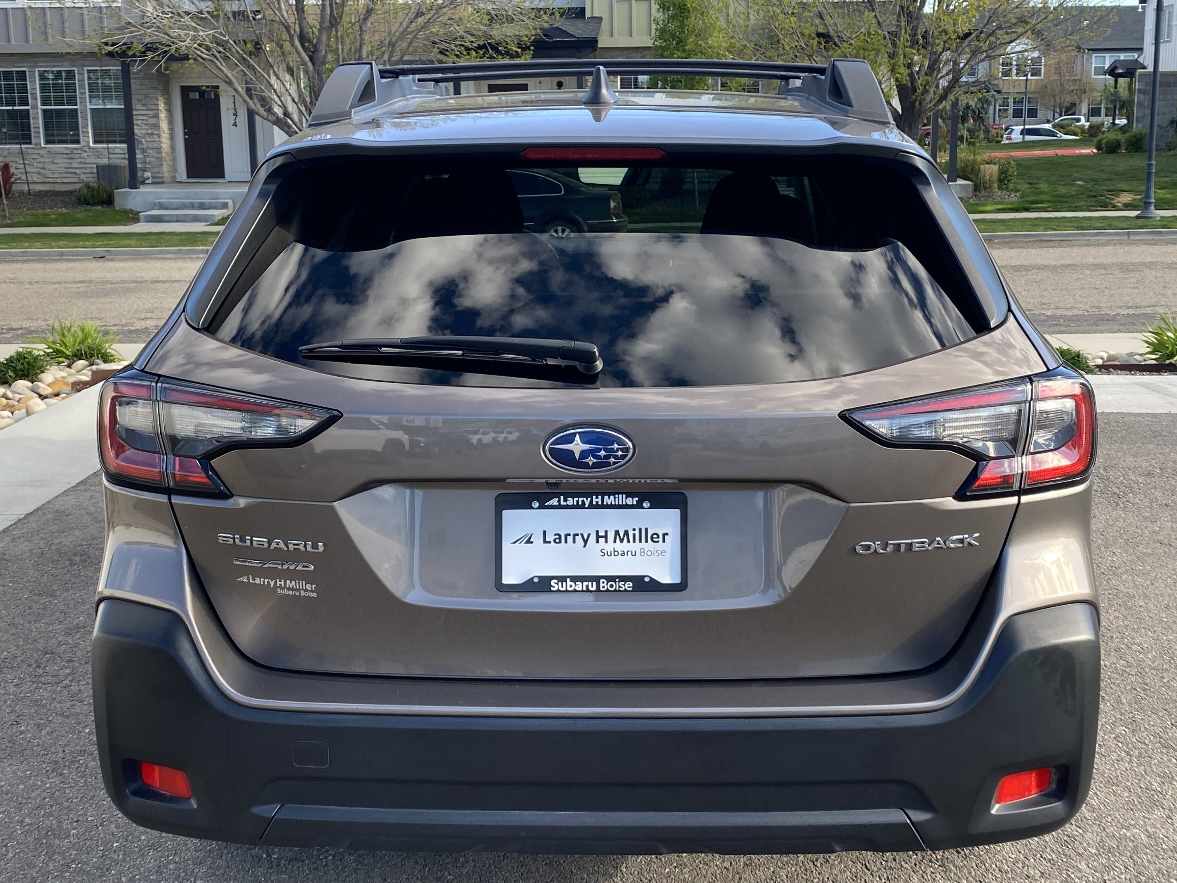 Certified 2024 Subaru Outback Premium image 5