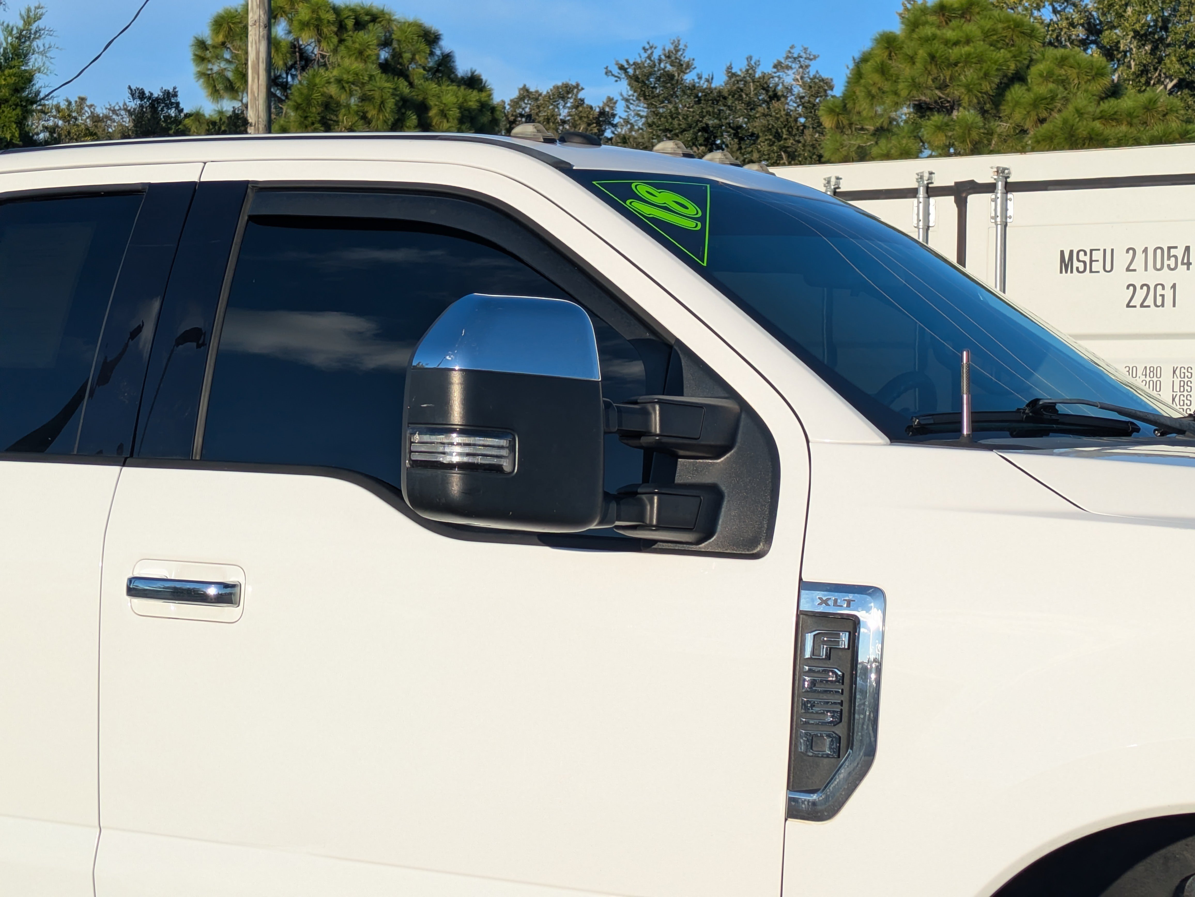 Used 2018 Ford F250 XLT w/ XLT Premium Package AWD/4WD image 11