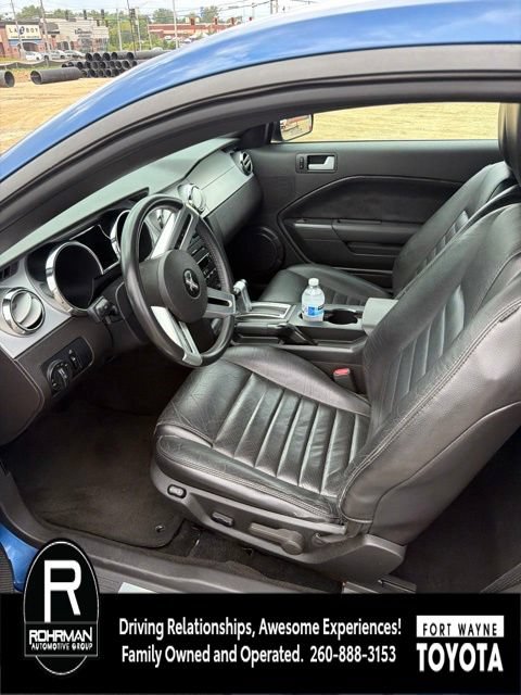 Used 2007 Ford Mustang GT RWD image 3