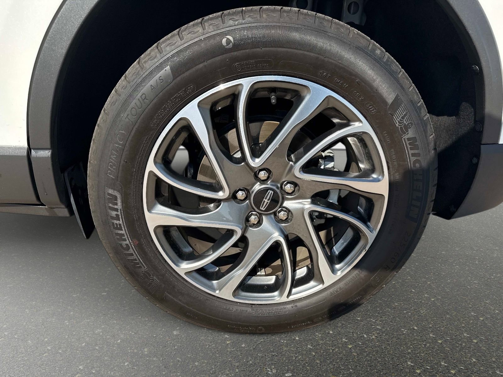 Used 2022 Lincoln Corsair FWD w/ Equipment Group 101A image 32