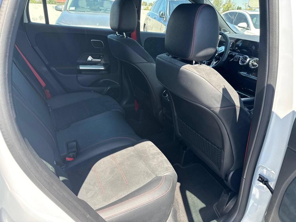 Used 2023 Mercedes-Benz GLA 45 AMG 4MATIC image 7