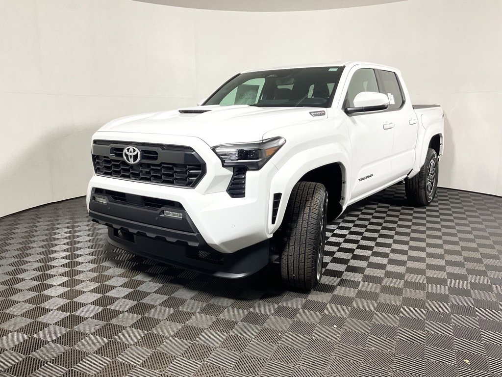 New 2025 Toyota Tacoma TRD Sport image 9