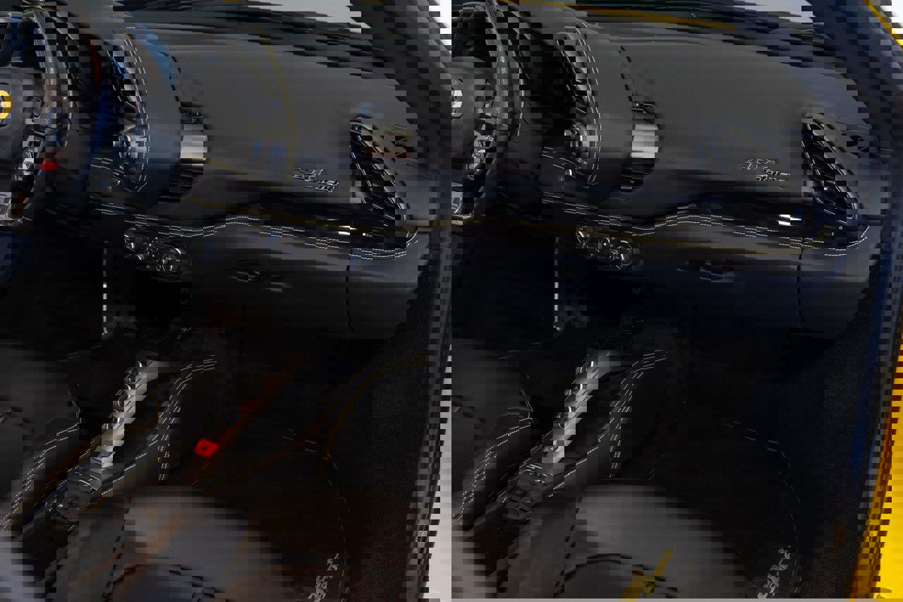 Used 2018 Ferrari 488 Spider image 10