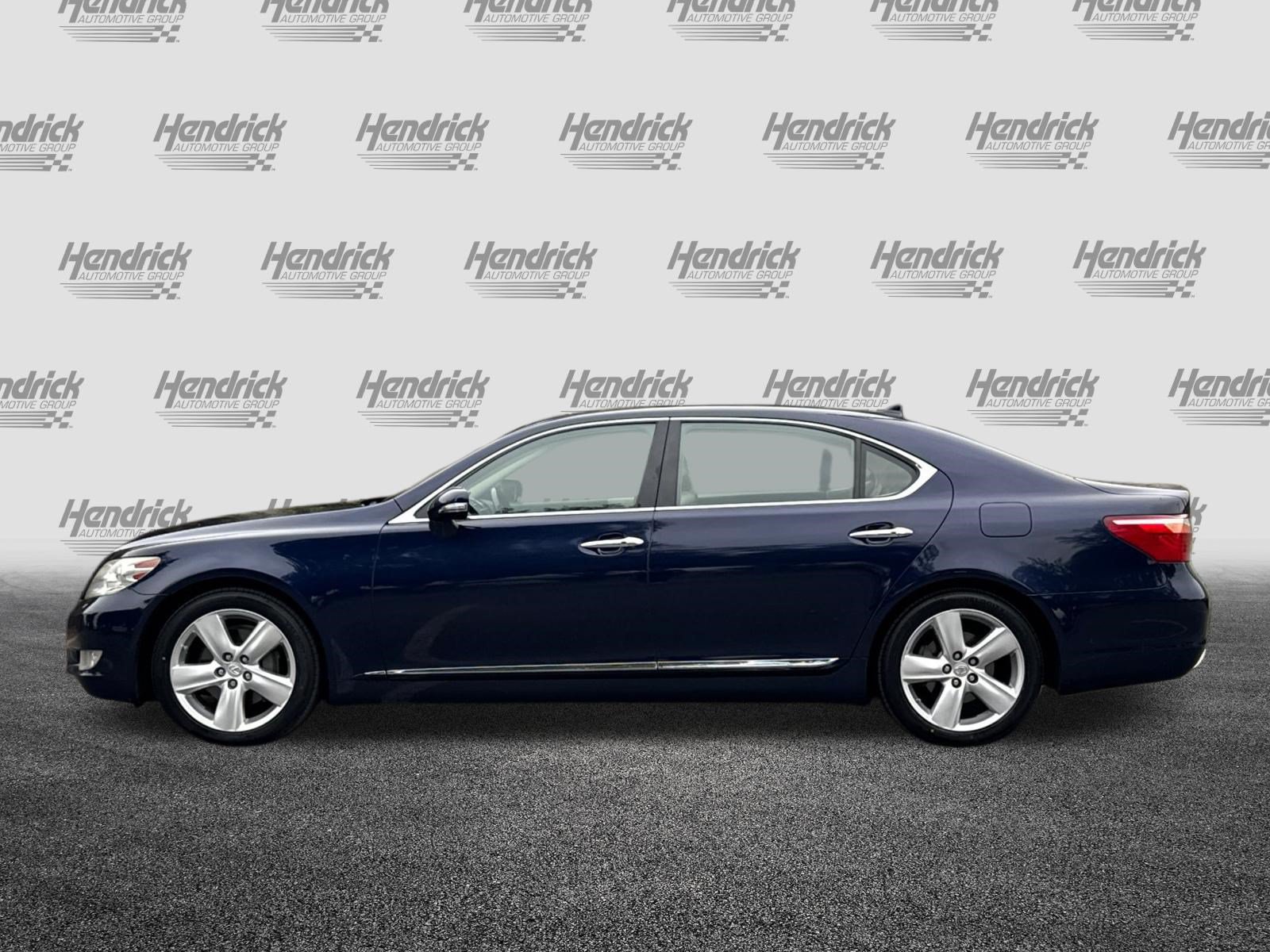 Used 2011 Lexus LS 460 L w/ Luxury Value Edition RWD image 8