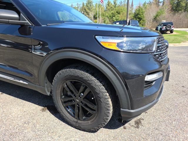 Used 2022 Ford Explorer XLT AWD/4WD image 30