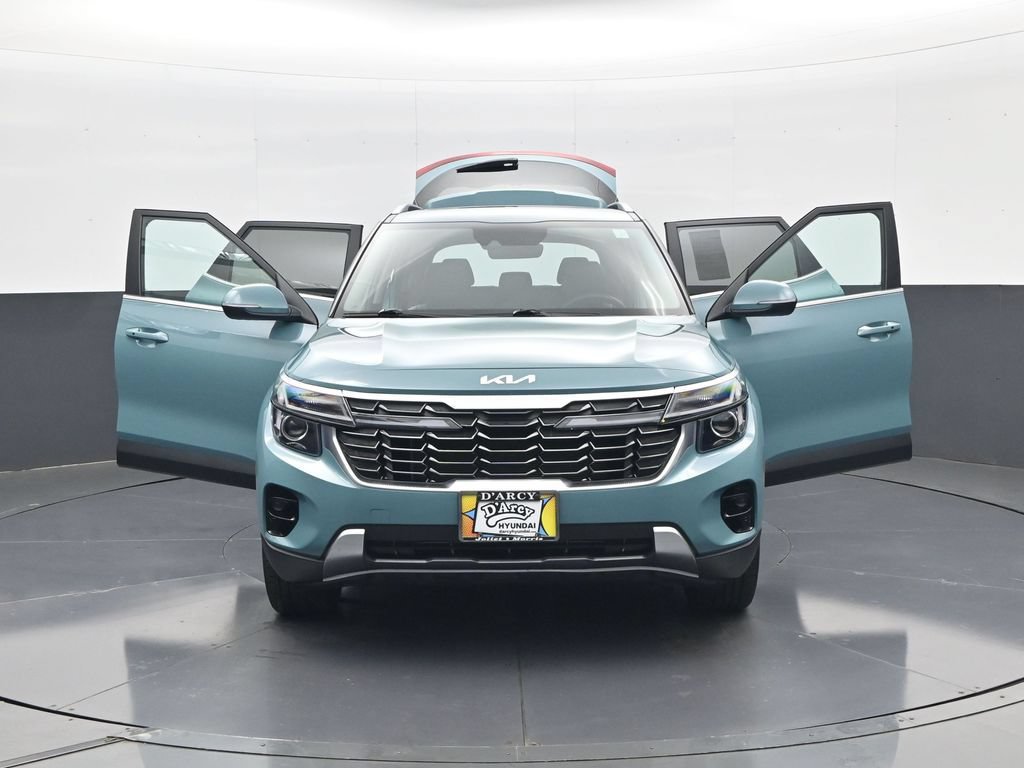 Used 2024 Kia Seltos EX AWD/4WD image 32