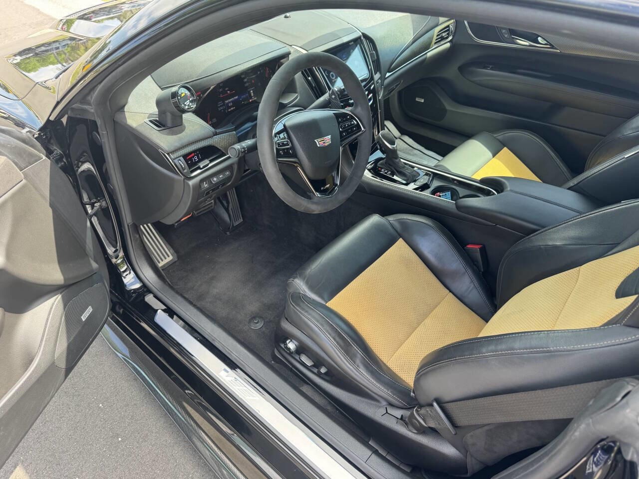 Used 2016 Cadillac ATS V w/ Luxury Package image 9