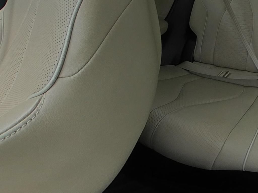 Used 2020 Acura RDX w/ Advance Package FWD image 12