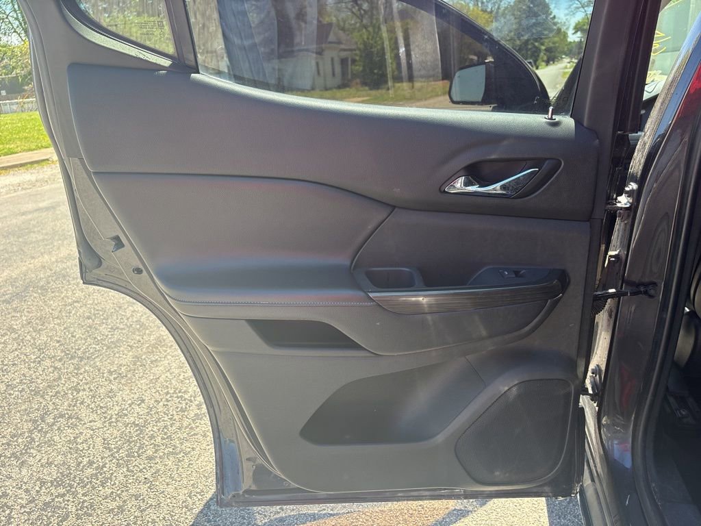 Used 2019 GMC Acadia SLT FWD image 22