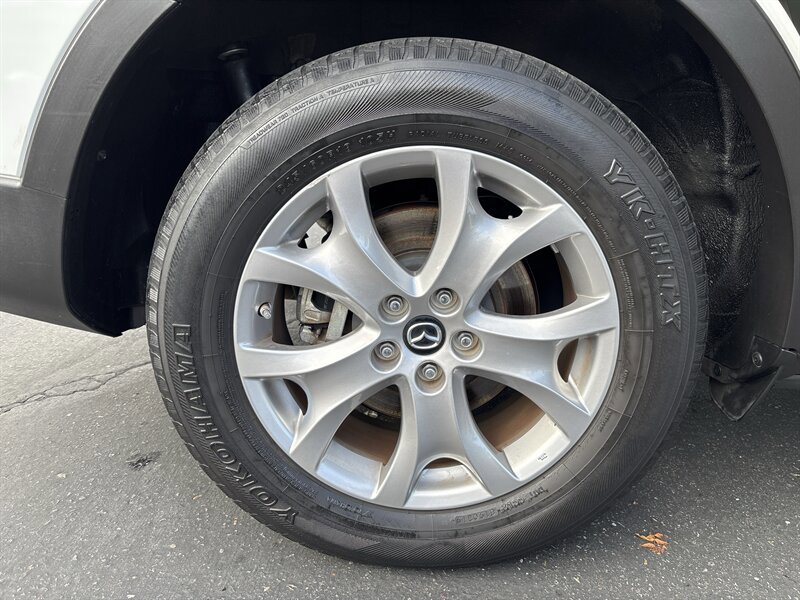 Used 2015 MAZDA CX-9 Touring FWD image 17