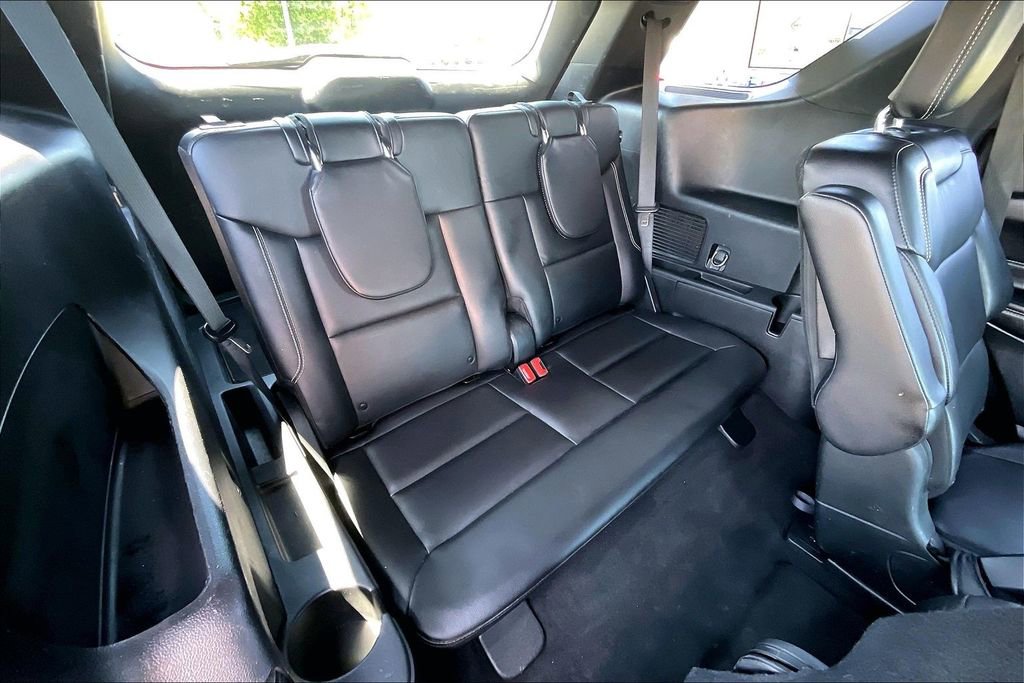 Used 2021 Ford Explorer ST w/ Equipment Group 401A AWD/4WD image 28