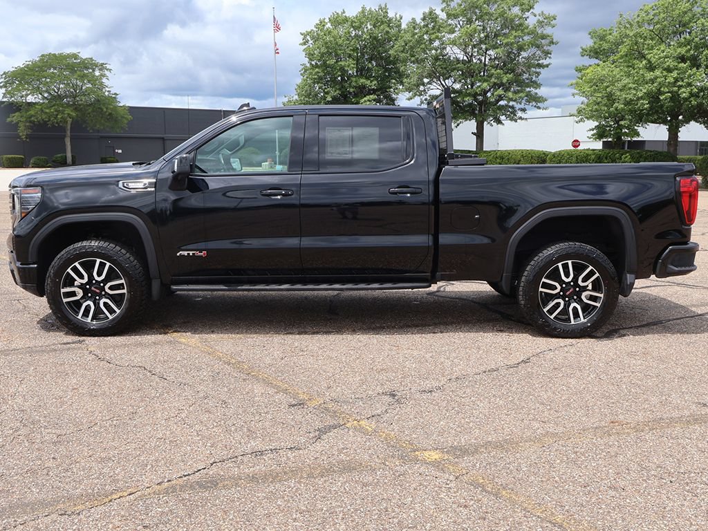 Used 2024 GMC Sierra 1500 AT4 w/ Technology Package AWD/4WD image 20