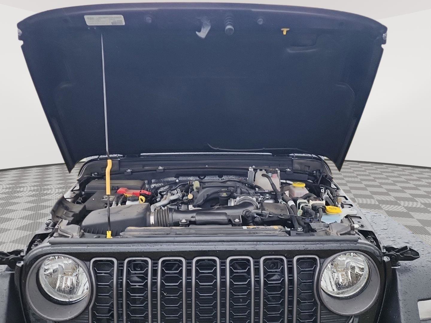 Used 2024 Jeep Wrangler Sport S image 17