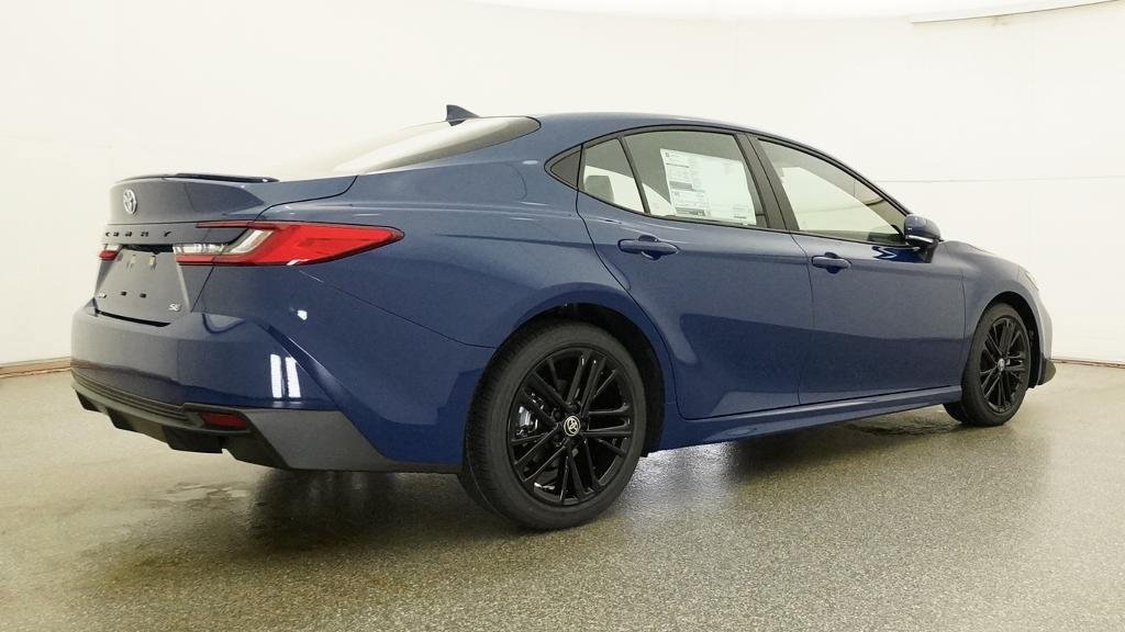 New 2026 Toyota Camry SE FWD image 17