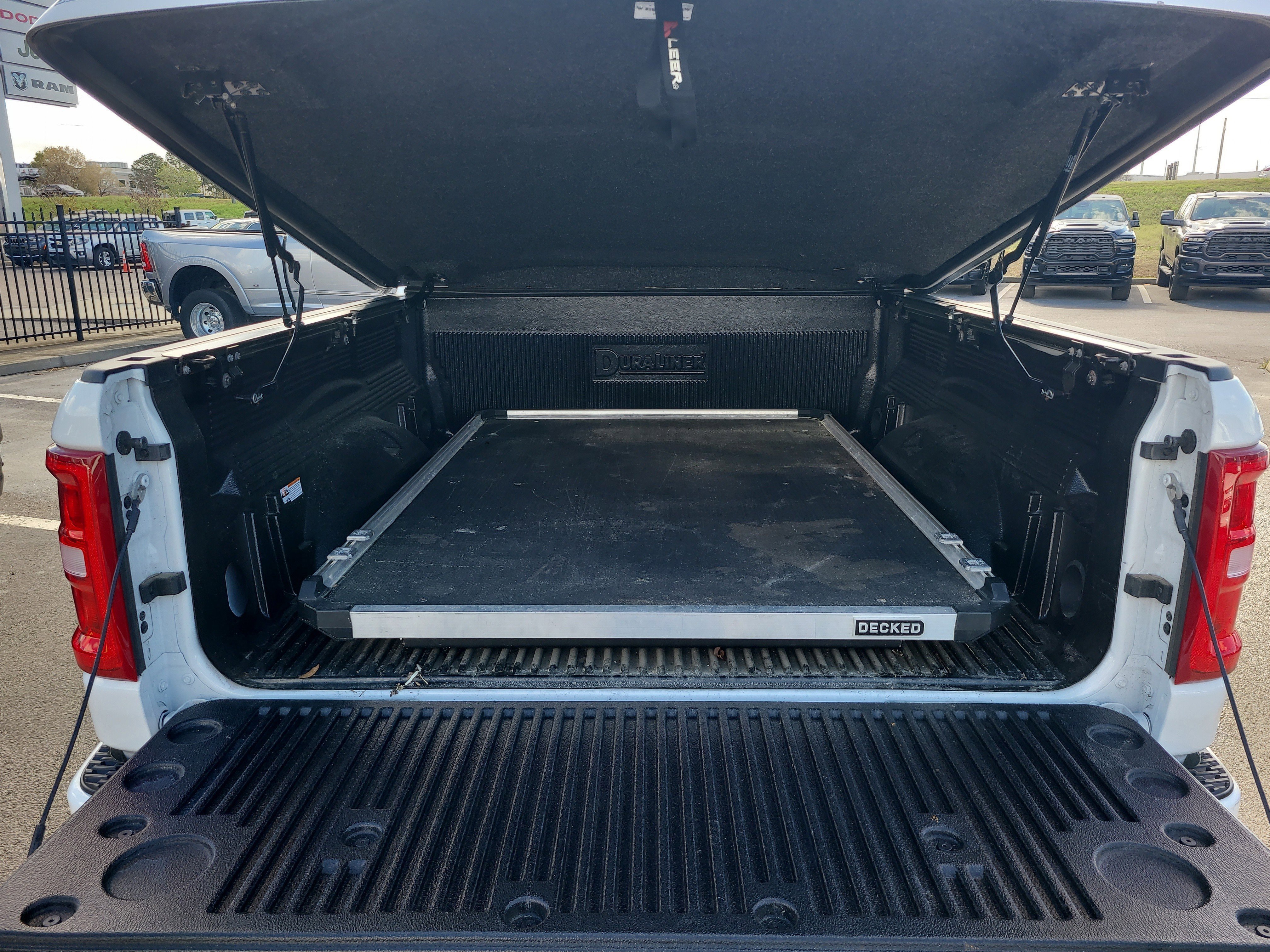 Used 2025 RAM 1500 Big Horn image 8