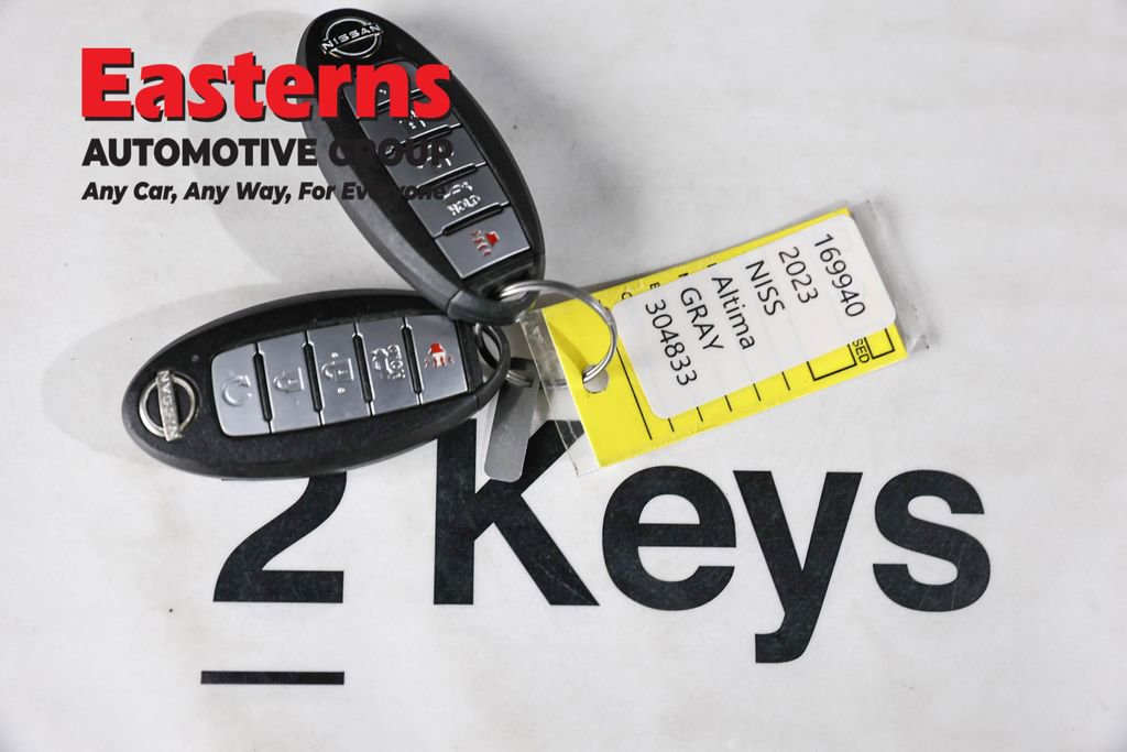 Used 2023 Nissan Altima 2.0 SR FWD image 26