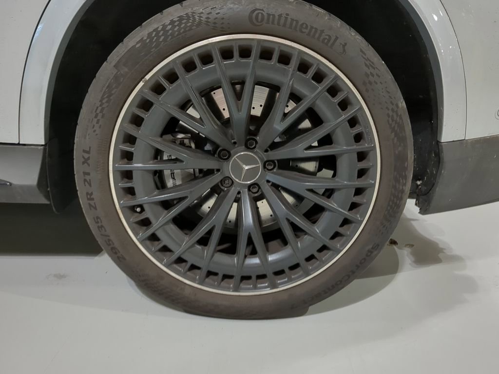 Used 2024 Mercedes-Benz GLC 43 AMG 4MATIC image 11