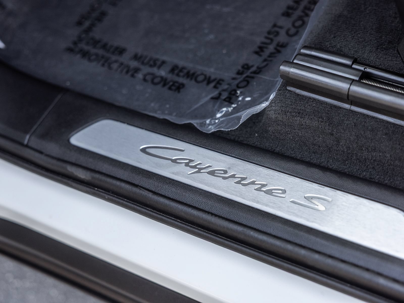 Certified 2026 Porsche Cayenne S AWD/4WD image 17