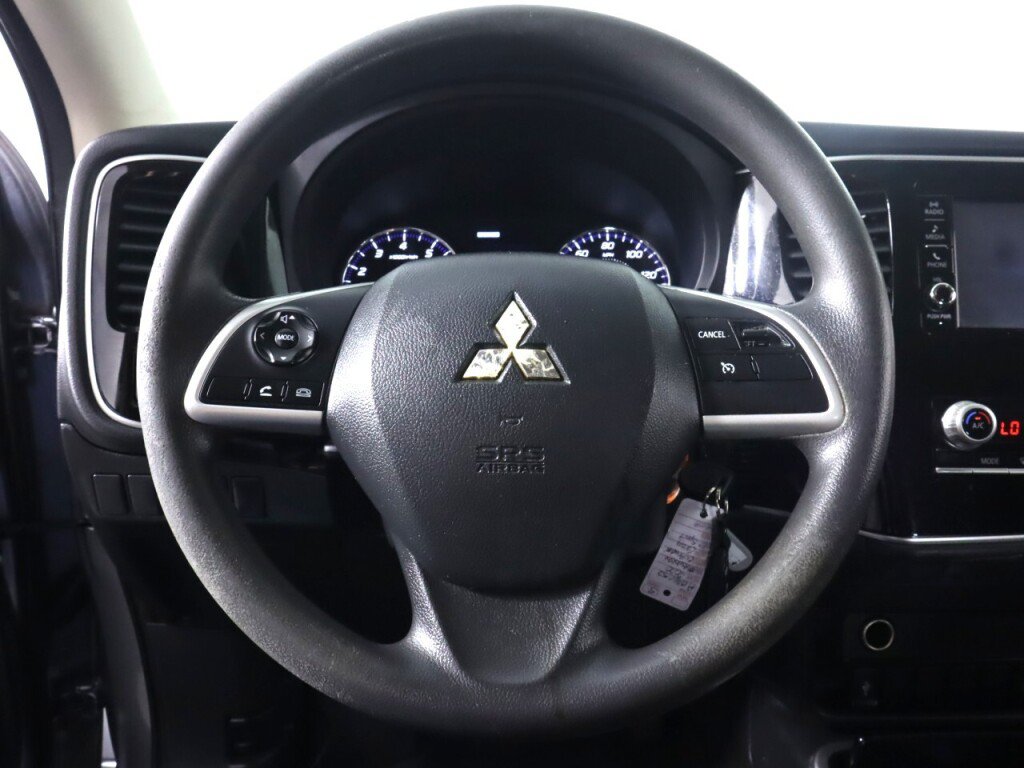 Used 2020 Mitsubishi Outlander ES AWD/4WD image 12