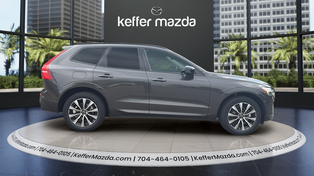Used 2024 Volvo XC60 B5 Plus AWD/4WD image 8