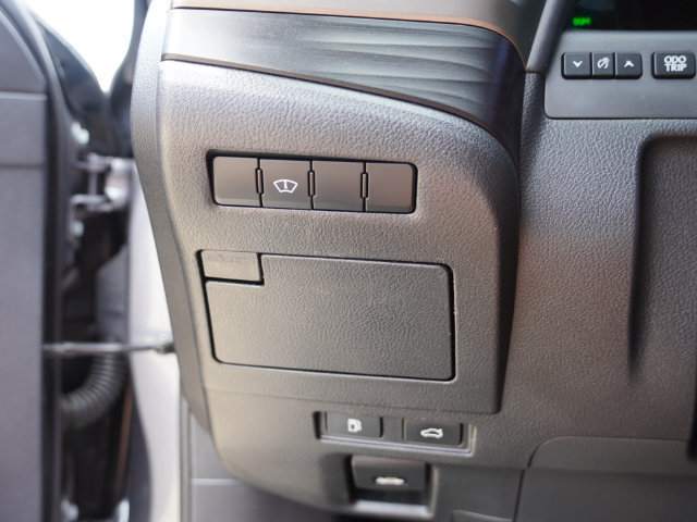 Used 2019 Lexus ES 350 F Sport w/ Accessory Package FWD image 19