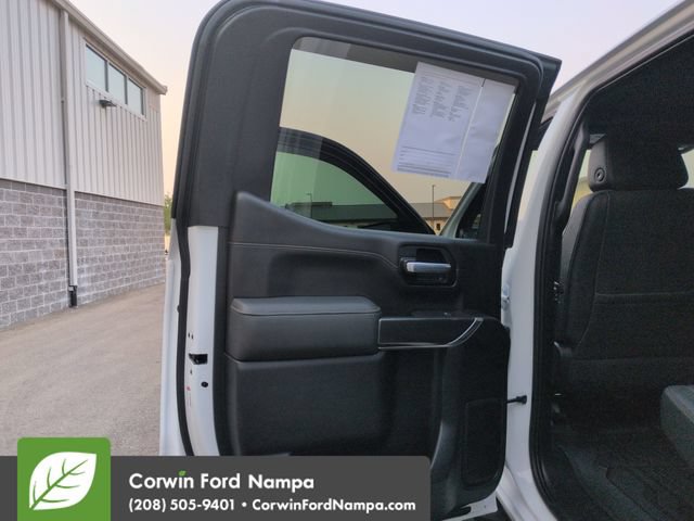 Used 2021 GMC Sierra 1500 AT4 w/ AT4 Carbonpro Edition AWD/4WD image 24