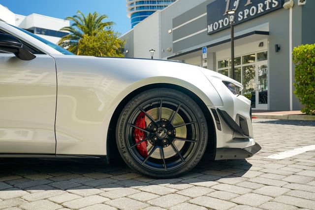 Used 2019 Chevrolet Camaro ZL1 image 34