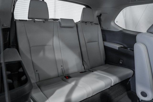 New 2026 Toyota Grand Highlander Limited image 36
