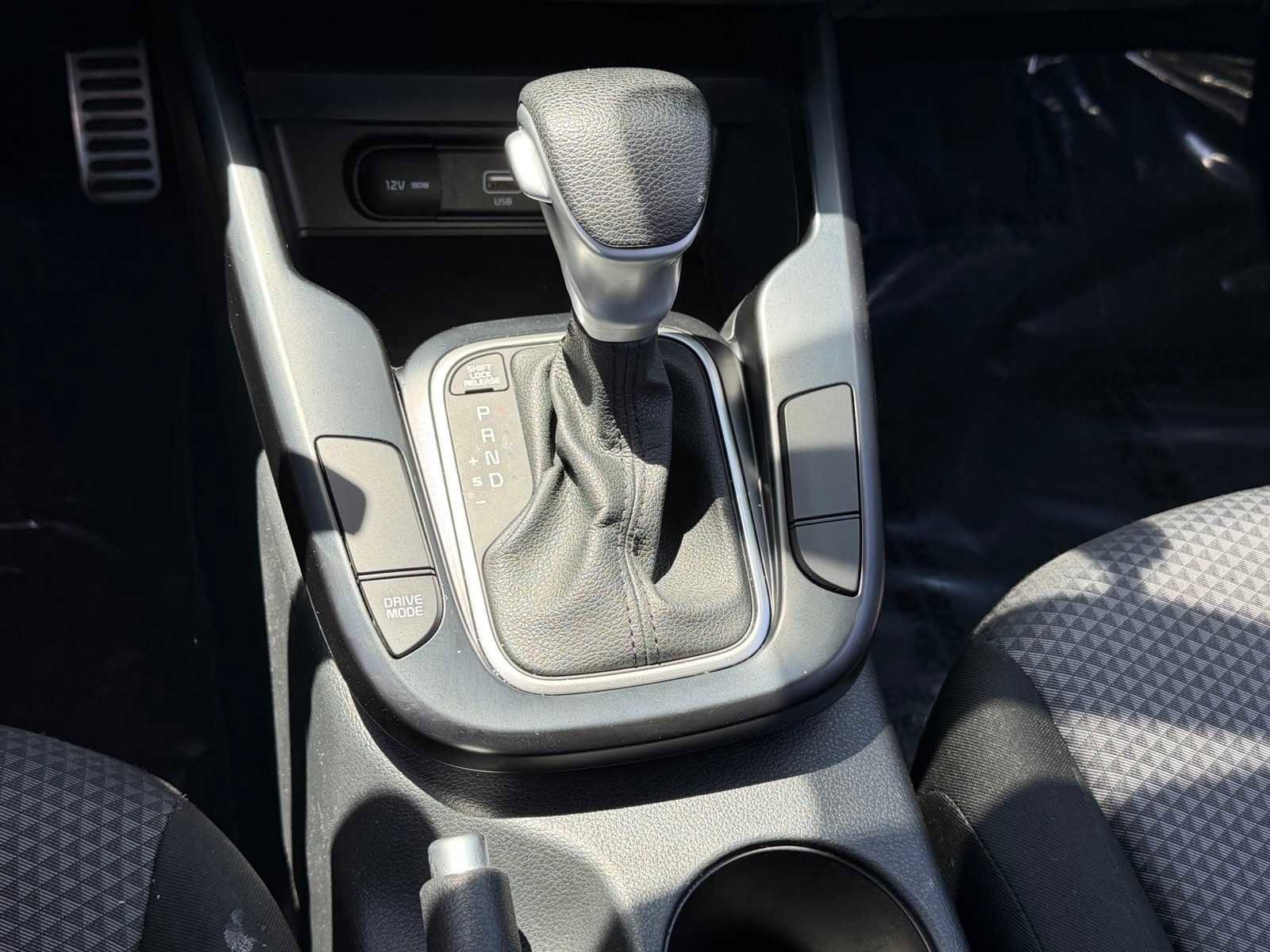 Used 2021 Kia Soul LX FWD image 19