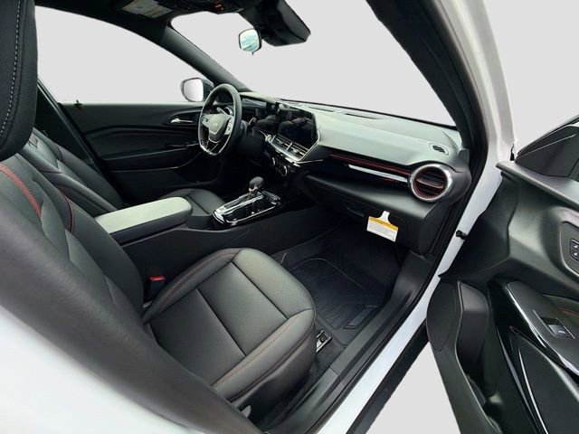 New 2026 Chevrolet Trax RS w/ Driver Confidence Package image 17