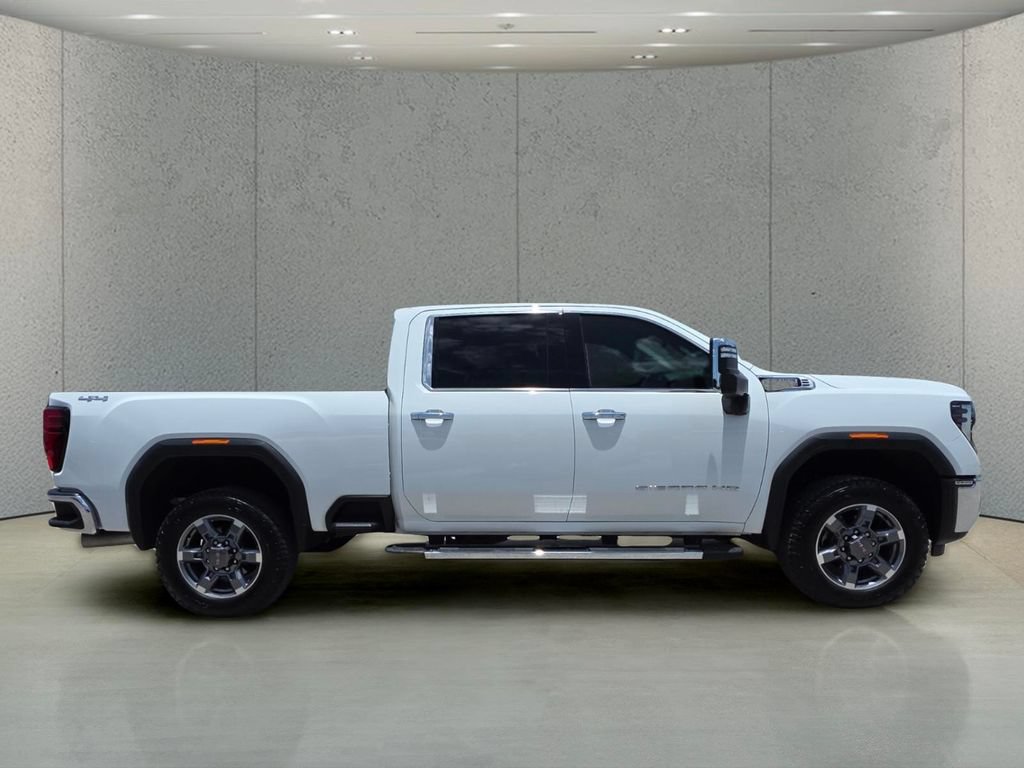 Used 2025 GMC Sierra 2500 SLT w/ SLT Premium Package AWD/4WD image 2