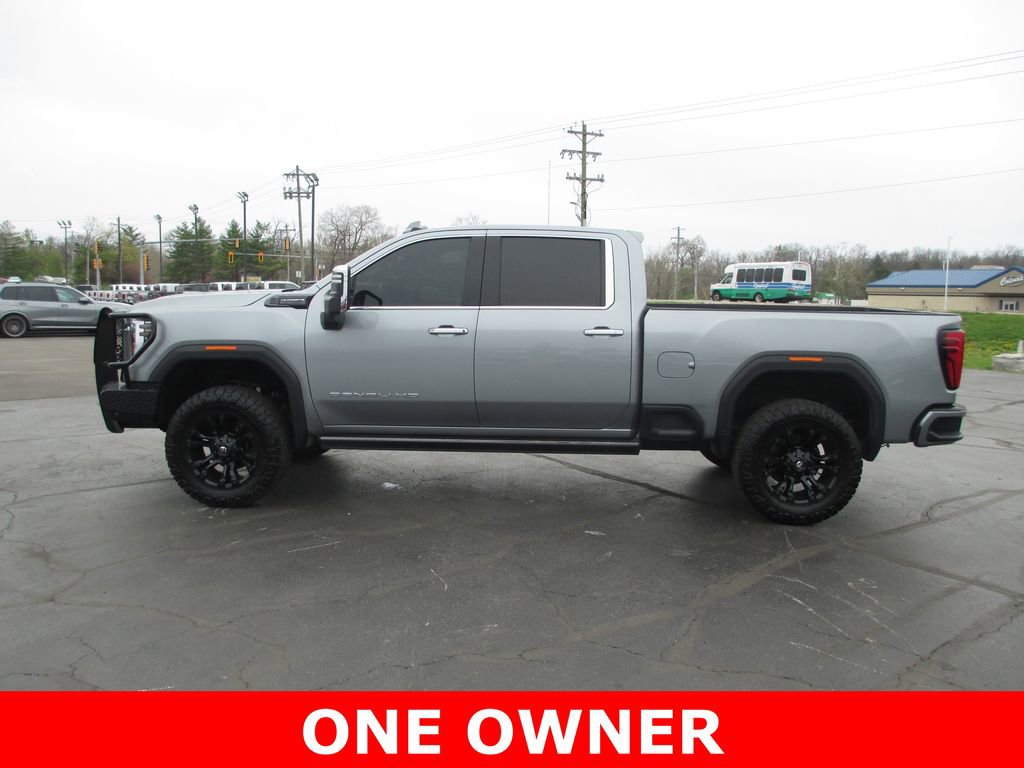Used 2024 GMC Sierra 2500 Denali Ultimate w/ Max Trailering Package image 10