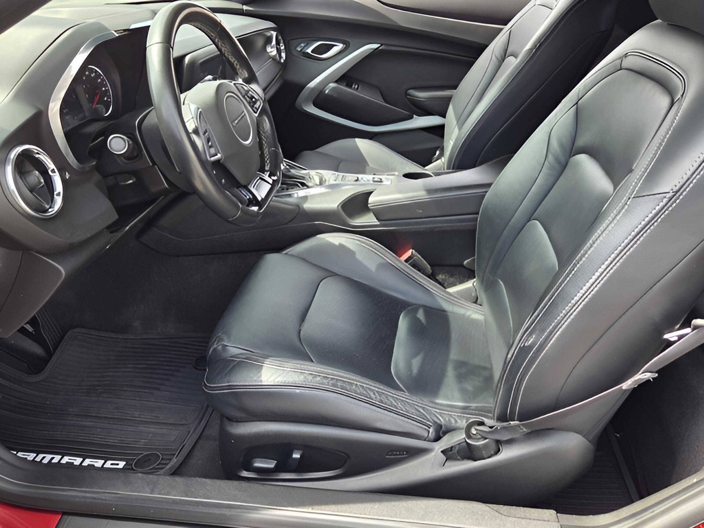 Used 2018 Chevrolet Camaro LT w/ RS Package RWD image 9
