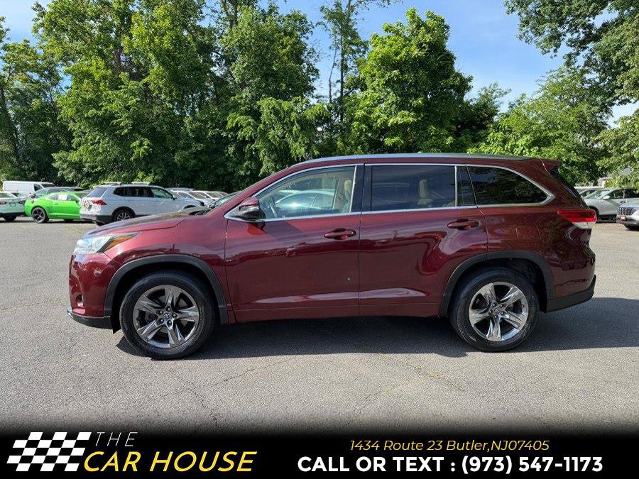 Used 2019 Toyota Highlander Limited Platinum FWD image 3