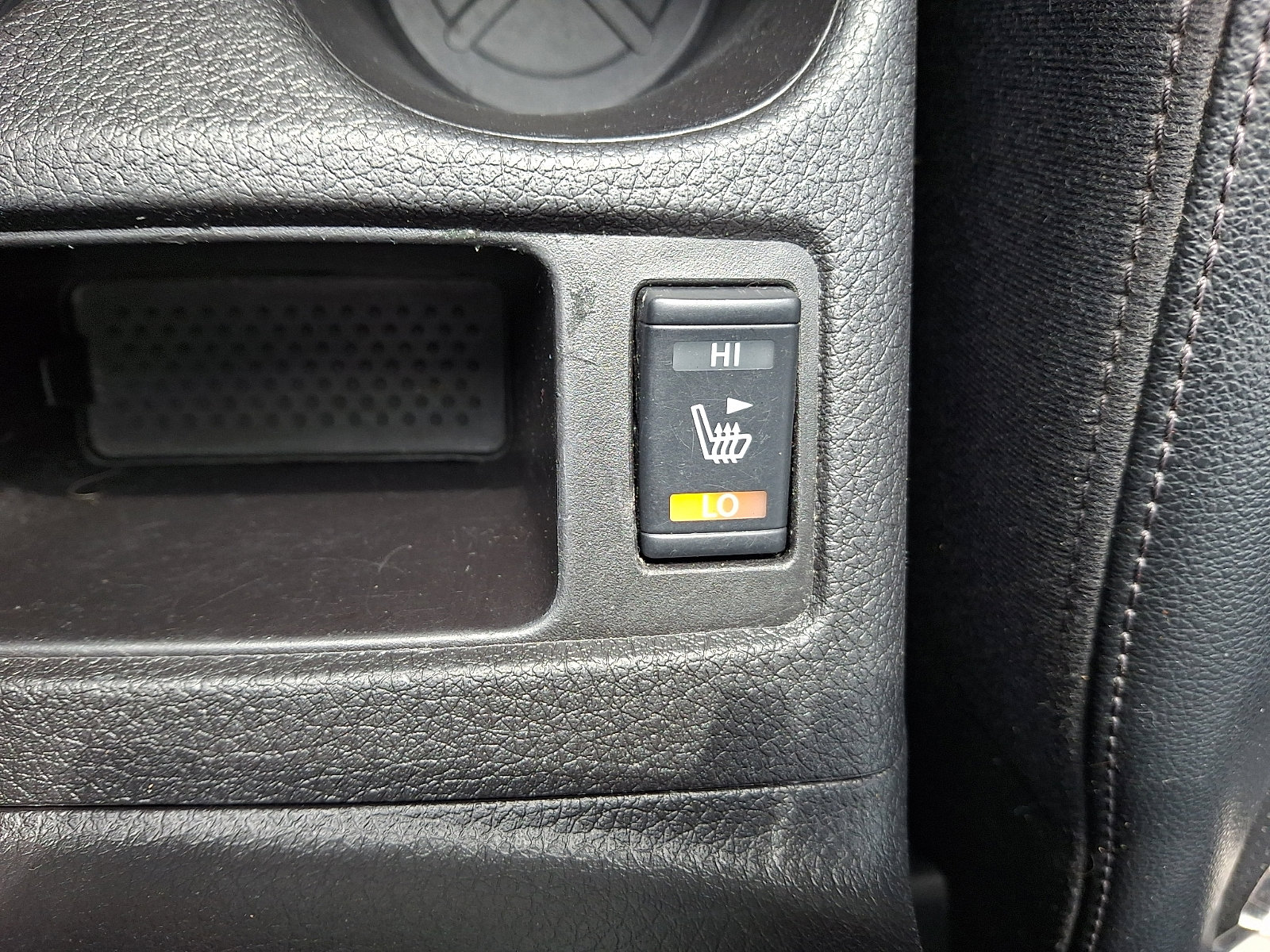 Used 2015 Nissan Rogue SL image 26