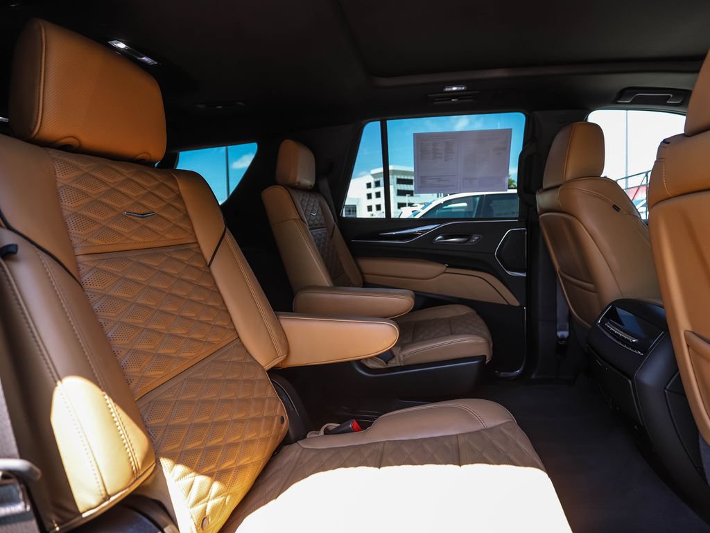 Used 2023 Cadillac Escalade Sport w/ Touring Package AWD/4WD image 30