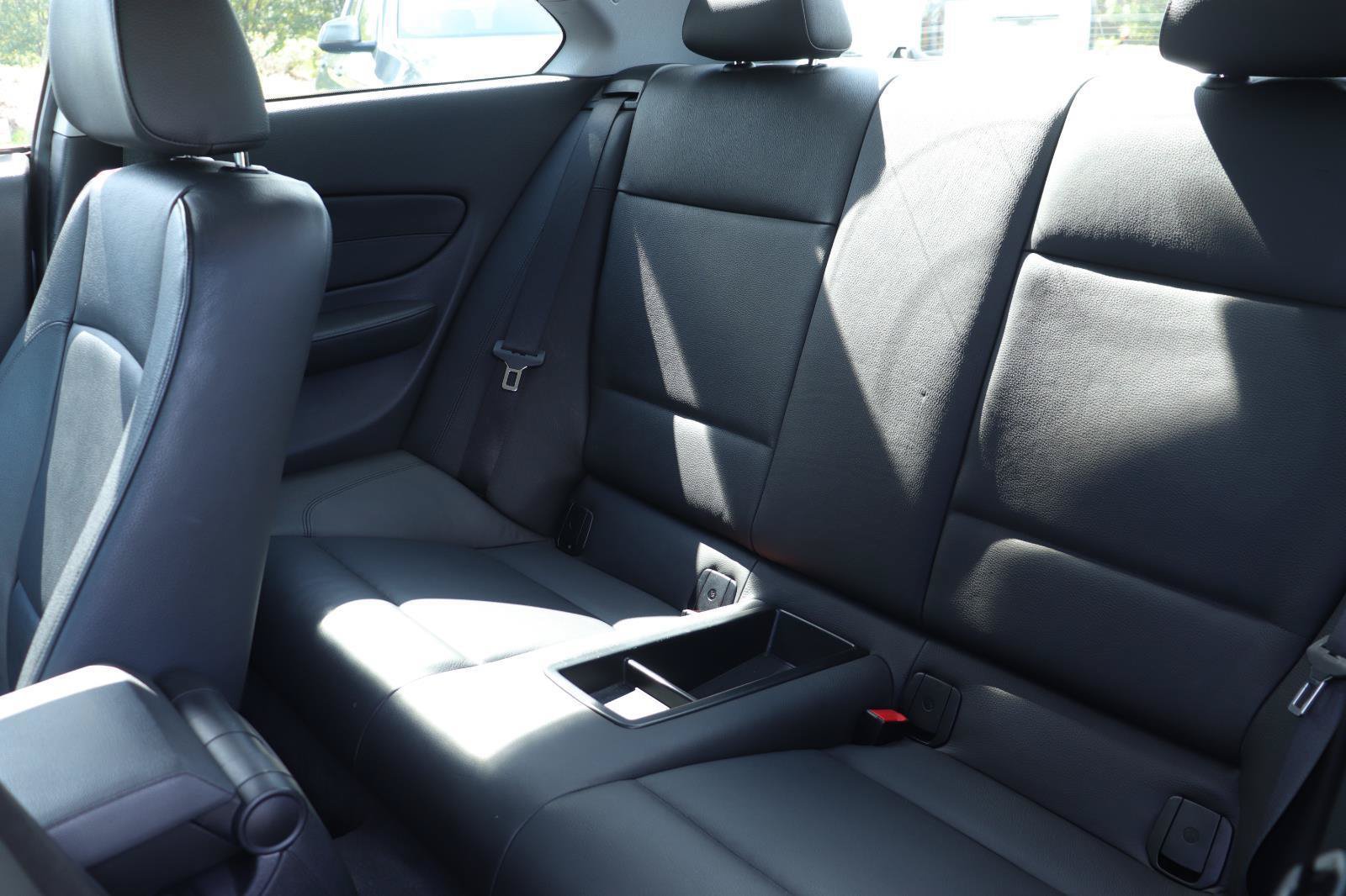 Used 2009 BMW 128i Coupe RWD image 11