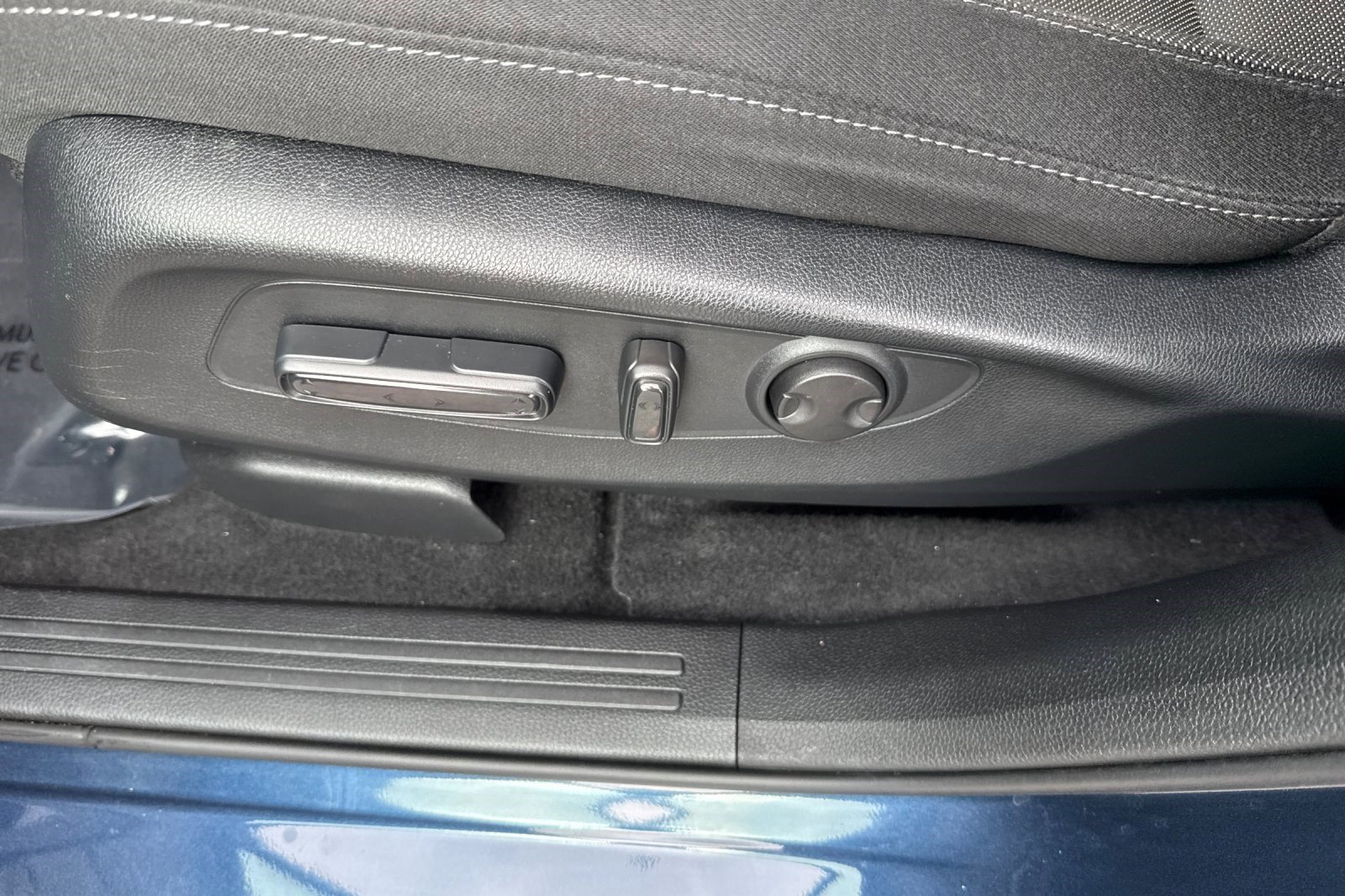 Certified 2023 Honda CR-V EX image 13