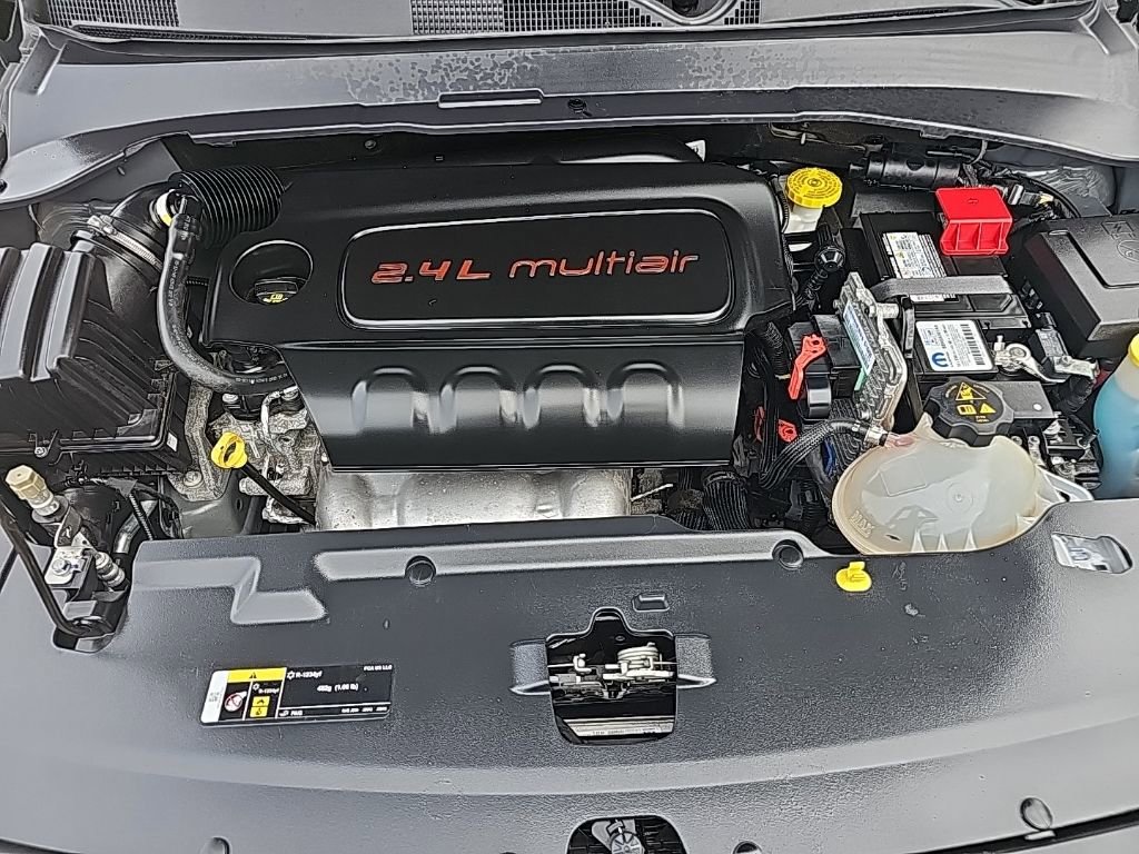 Certified 2022 Jeep Compass Trailhawk w/ Trailhawk Convenience Group AWD/4WD image 36