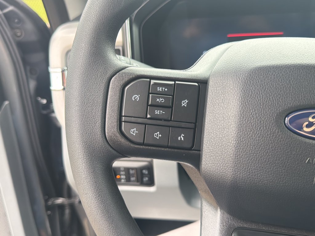 New 2027 Ford F250 XLT w/ XLT Premium Package AWD/4WD image 18