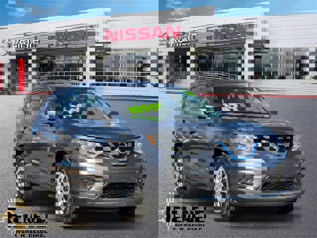 Used 2016 Nissan Rogue S image 1