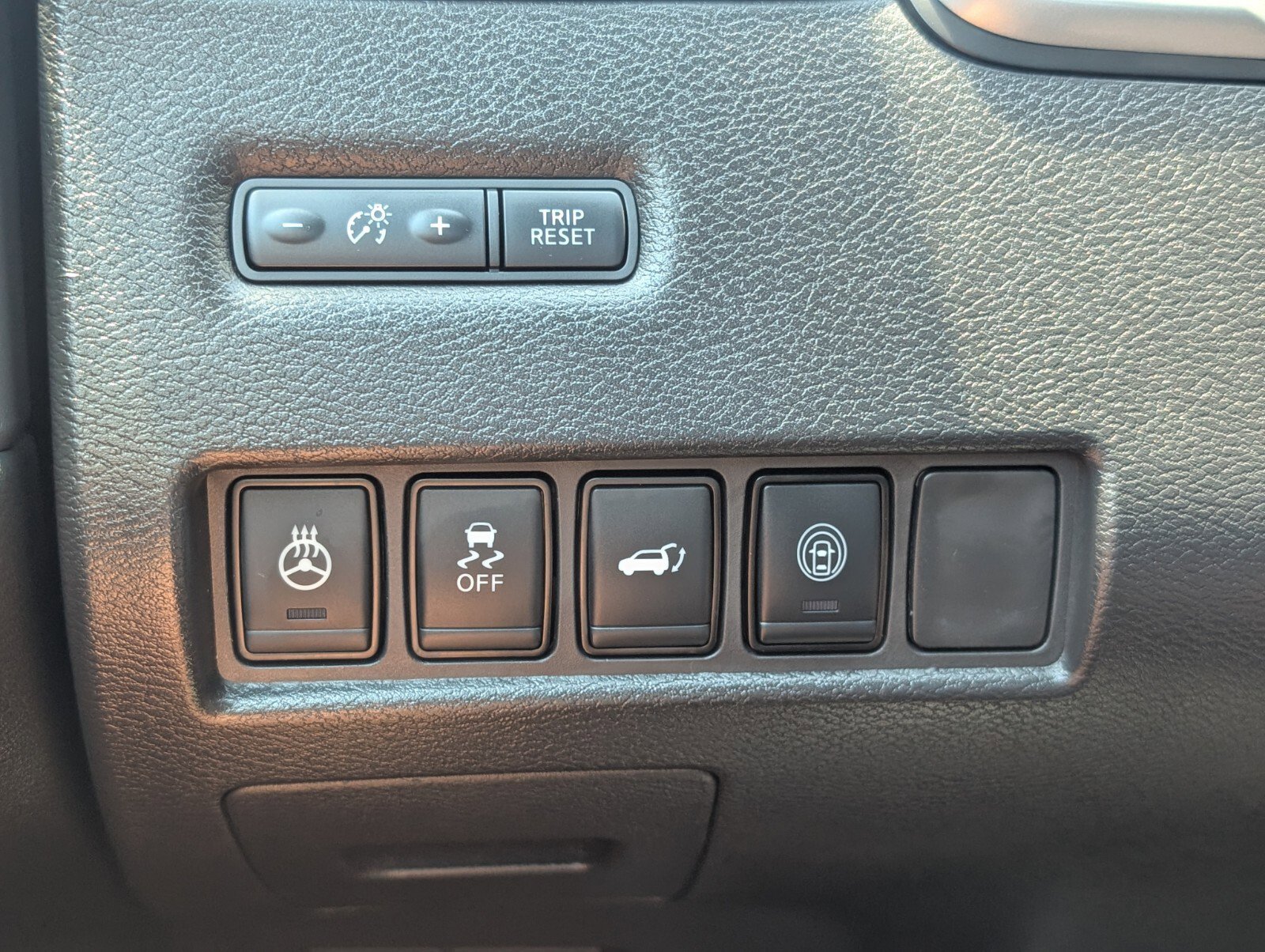 Certified 2024 Nissan Murano SL FWD image 34