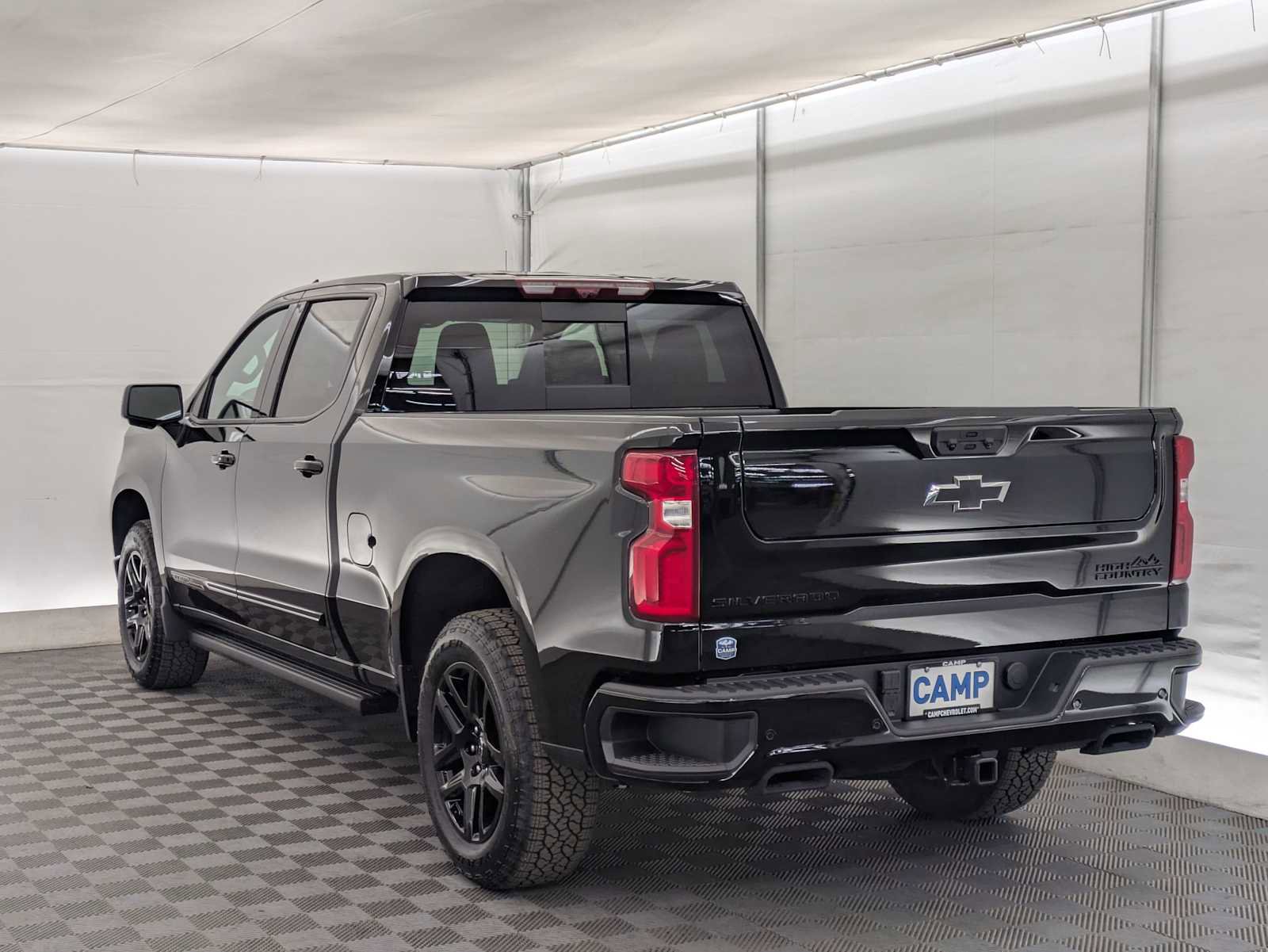 New 2026 Chevrolet Silverado 1500 High Country w/ Midnight Edition image 4