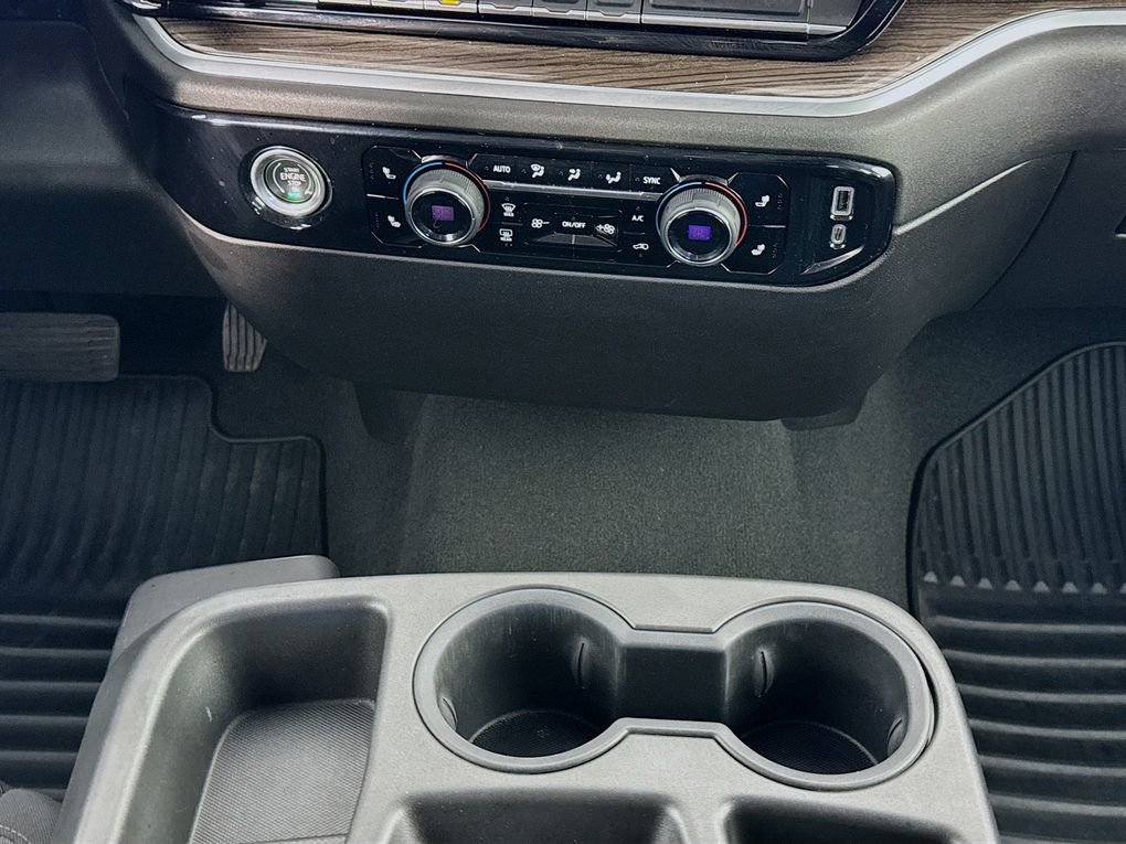 Used 2022 Chevrolet Silverado 1500 LT AWD/4WD image 37