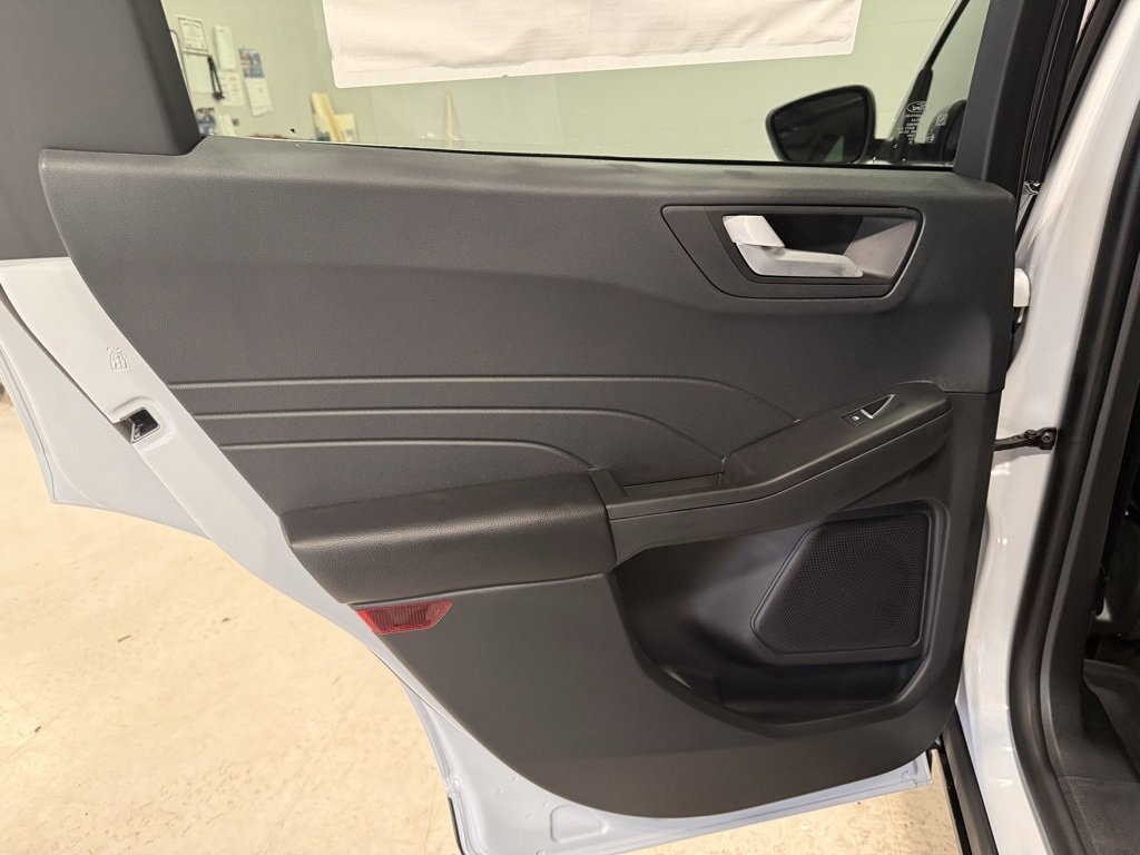 New 2026 Ford Escape SE image 16