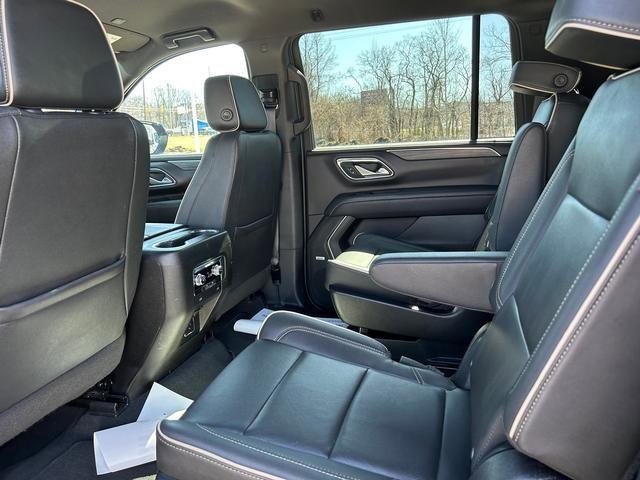 Used 2023 GMC Yukon XL SLT image 14