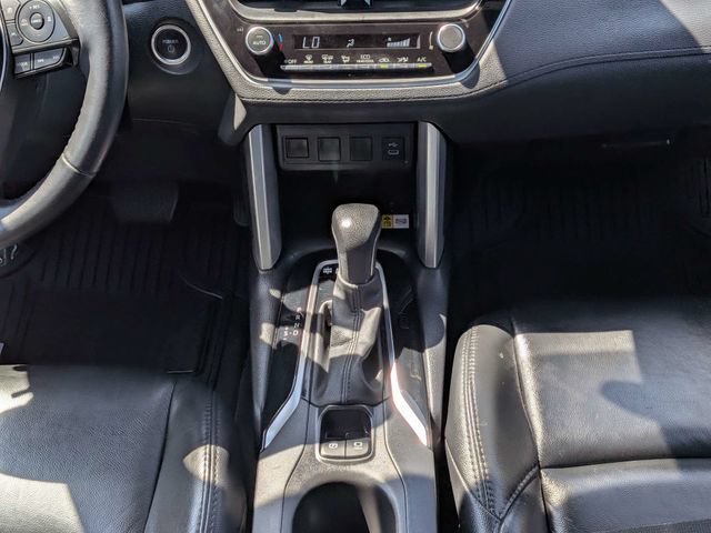 Used 2023 Toyota Corolla Cross AWD Hybrid image 16