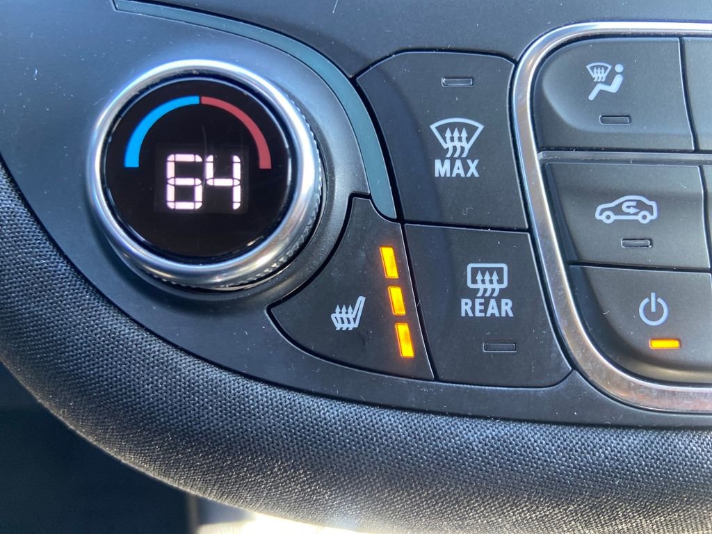 Used 2023 Chevrolet Malibu LT w/ Driver Confidence Package image 26