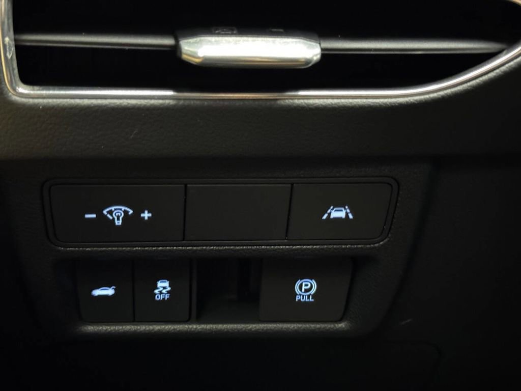 Used 2022 Hyundai Sonata Limited FWD image 31