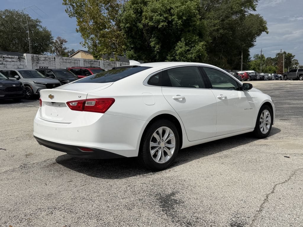 Used 2024 Chevrolet Malibu LT FWD image 5